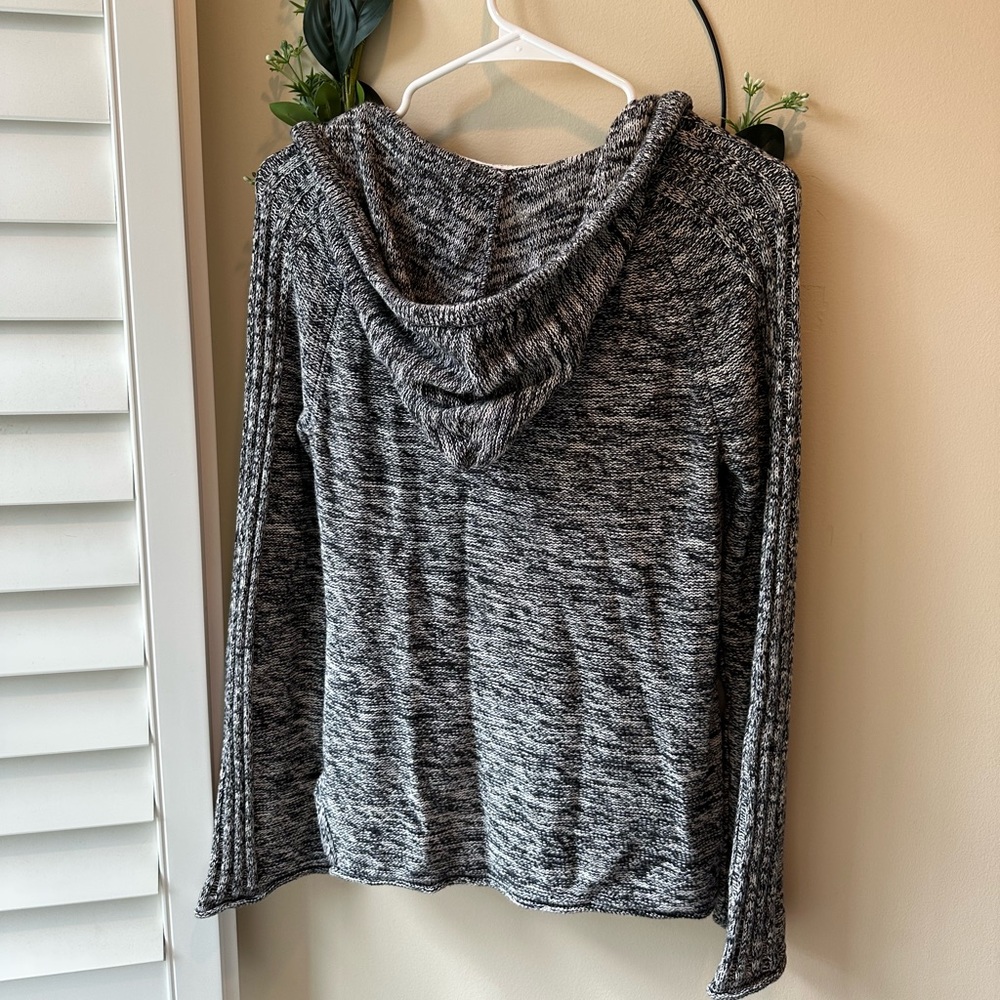 Roxy Sweater - Picture 4 of 8